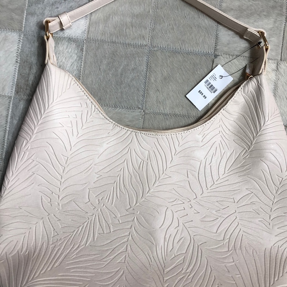 Bag - Picture 3 of 8